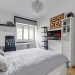 Spacious Earlsfield Apartments